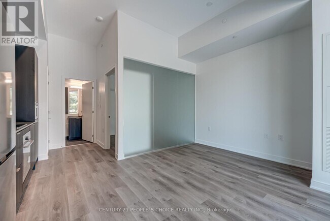Building Photo - 88 Agnes St
