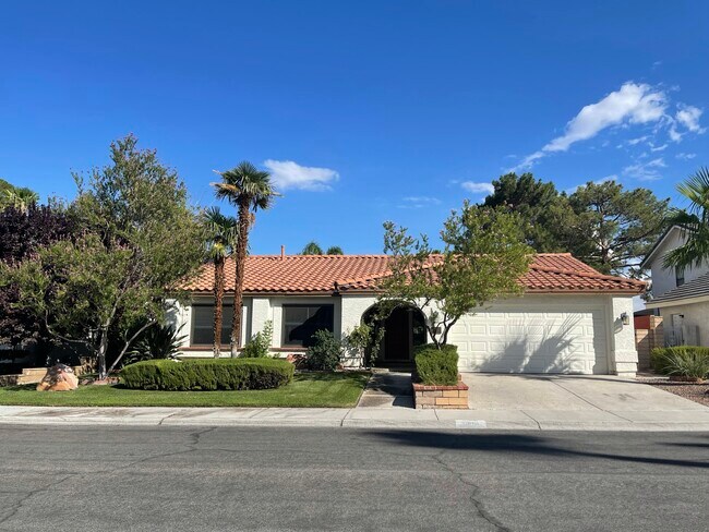 Foto del edificio - 2816 Crystal Bay Dr