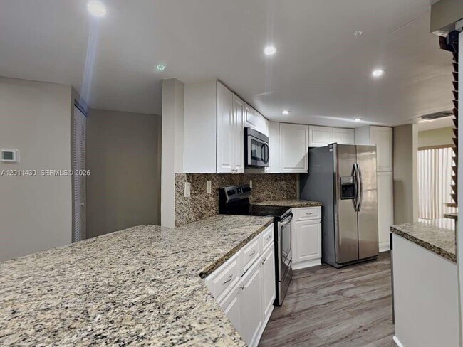 Foto del edificio - 10420 SW 67th St