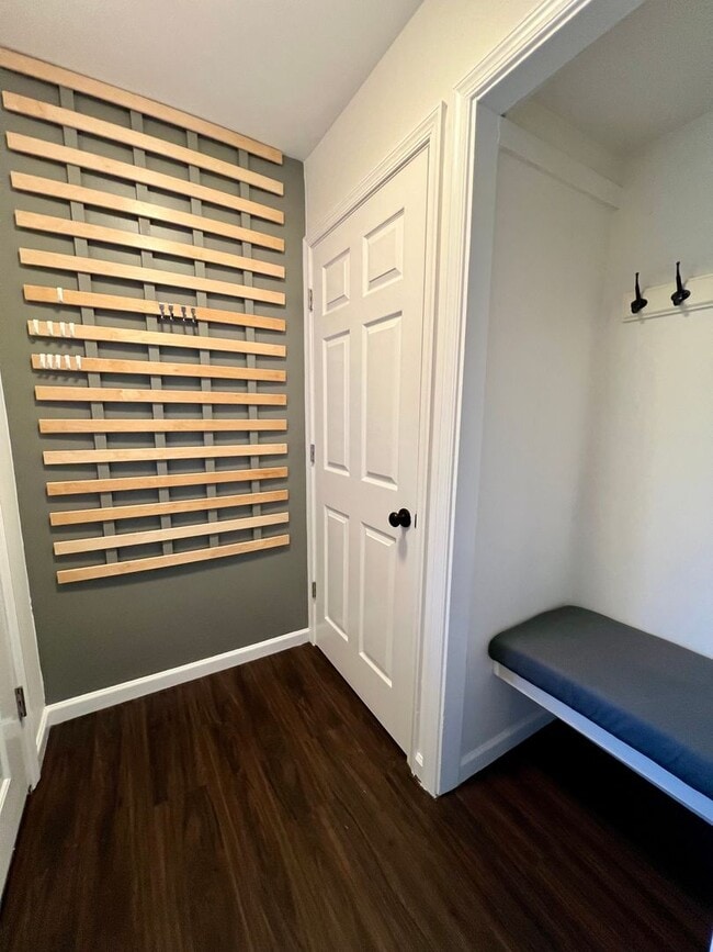 Building Photo - Stunning 3-Bedroom Townhome in Downingtown...