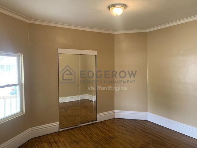 Foto del edificio - 1327 Jefferson Ave SE