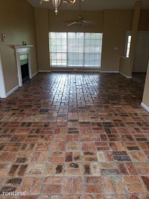 Building Photo - 3 br, 2 bath House - 11264 Shorecrest Rd