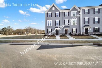 Building Photo - 2114 Trout Lily Ln