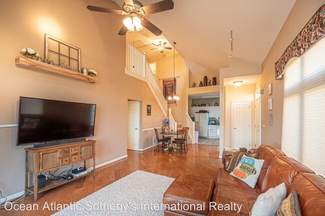 Foto del edificio - 3 br, 2.5 bath House - 260 Lakeside Drive