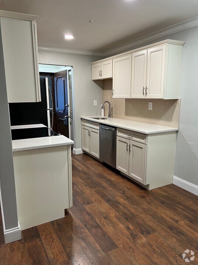 Covered Bridge Condominiums Apartments for Rent Englishtown, NJ 30