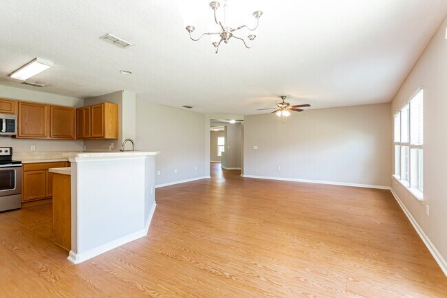 Foto del edificio - 12275 Heron Cove Ct