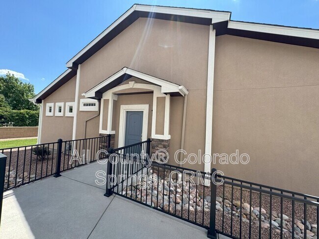 Foto del edificio - 758 Thimbleberry Point