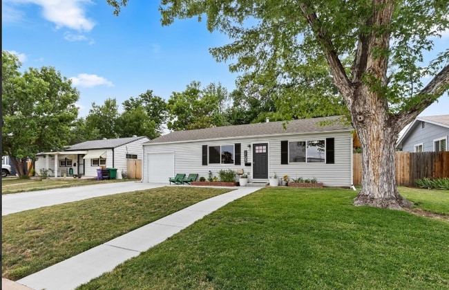 Foto del edificio - 2105 S Hazel Ct