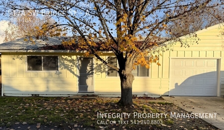 Foto principal - 917 SW Bridge St