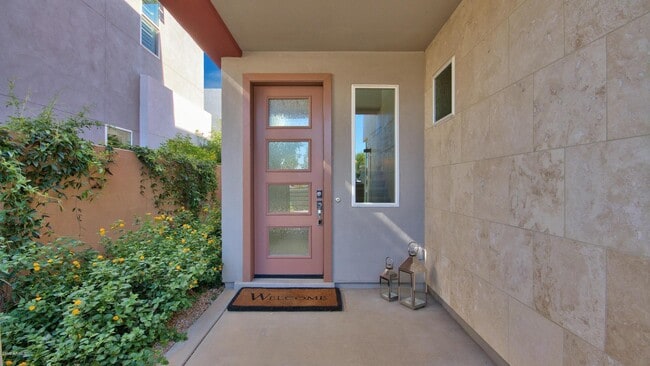 Building Photo - 9001 E San Victor Dr