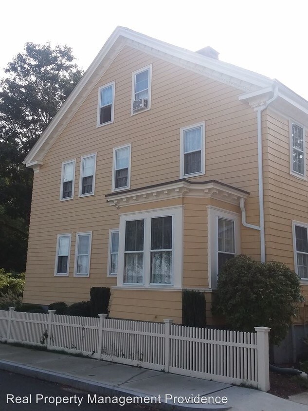 Primary Photo - 2 br, 1 bath House - 23 Greene Street, Unit A