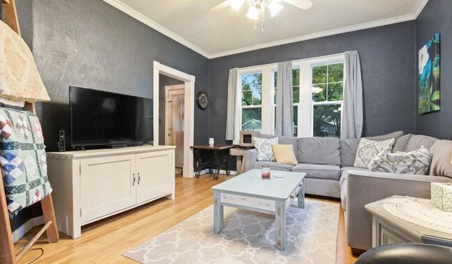 Foto del edificio - STUNNING Saint Paul Single Family Home - High End Upgrades Throughout