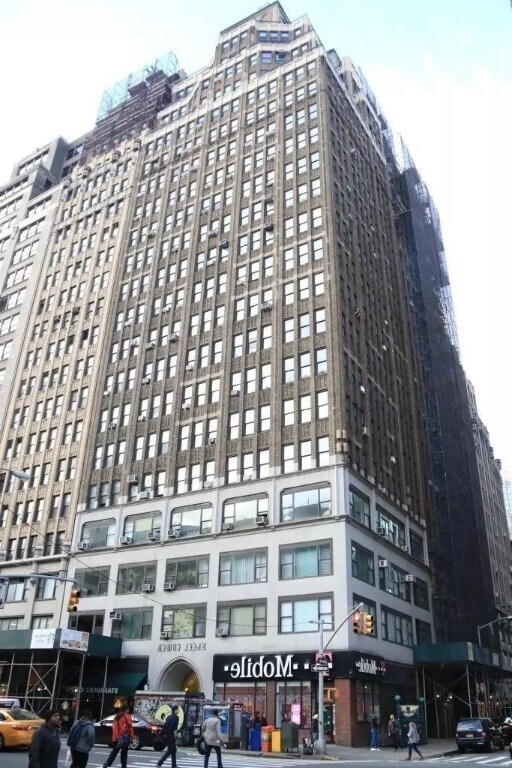 Foto del edificio - High-Floor Studio with Tons of Natural Lig...