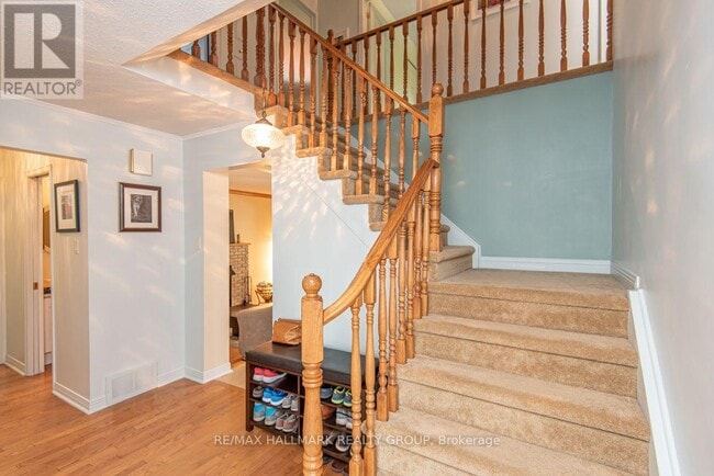 Building Photo - 18 Hesse Crescent