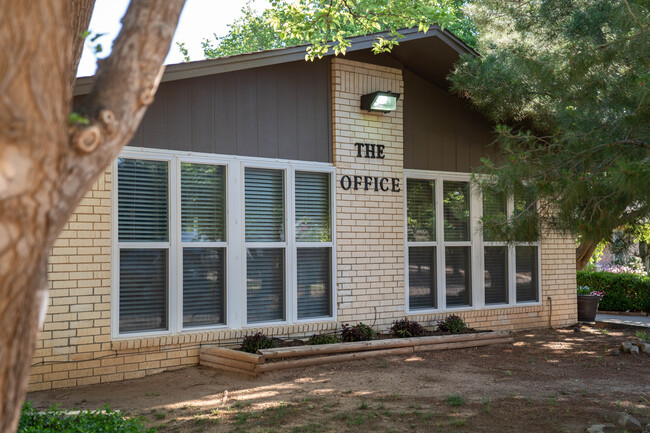 Building Photo - Southstead (Homestead) Apartments