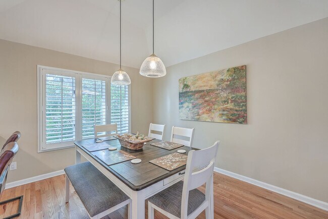 Building Photo - 3032 Marsh Haven