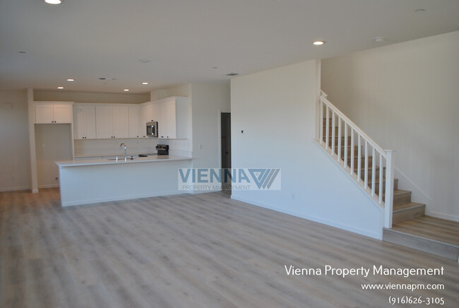 Foto del edificio - 7070 Auburn Blvd