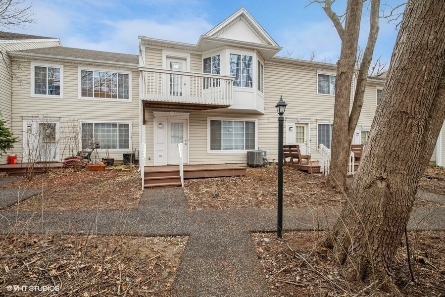 Foto principal - 77 N Macgillis Dr