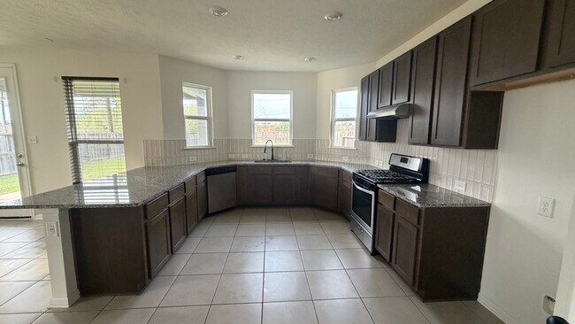 Foto del edificio - 23438 Stahl Creeks Ln
