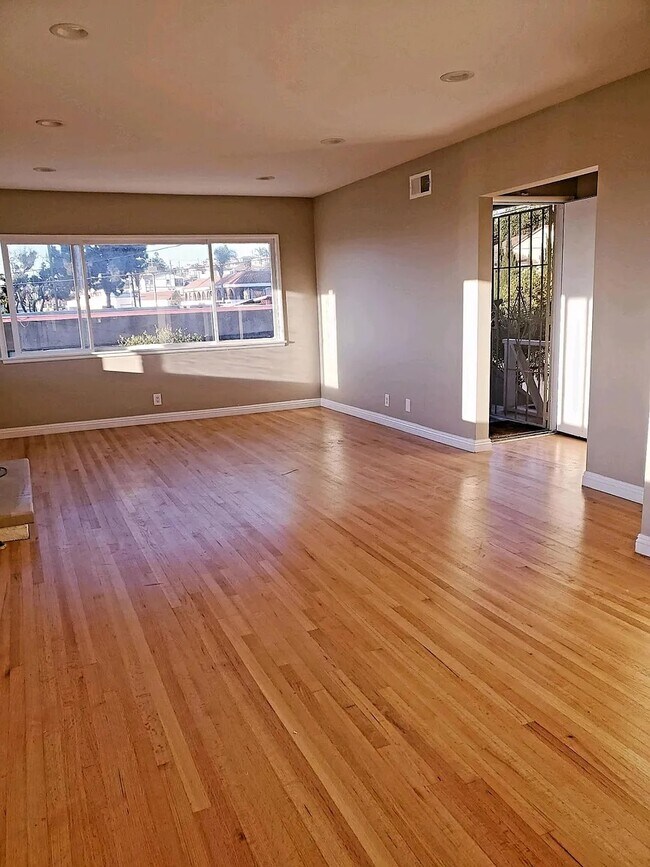 Foto del edificio - 822 10th St