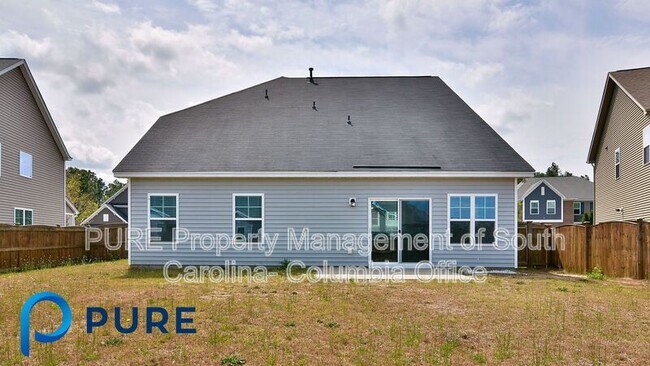 Foto del edificio - 621 Blue Ledge Cir