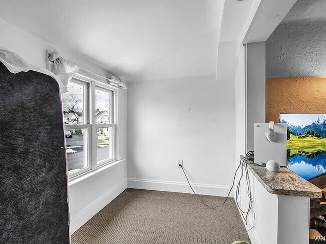 Foto del edificio - 11 Kaufman Dr