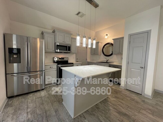 Building Photo - 957 Sedona Pines Dr