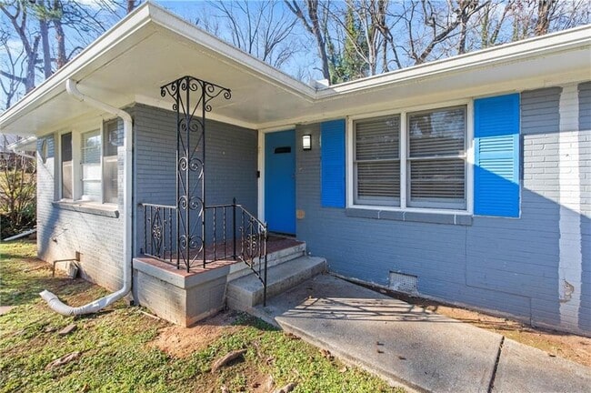Photo - 1415 Pollard Drive SW Unit House