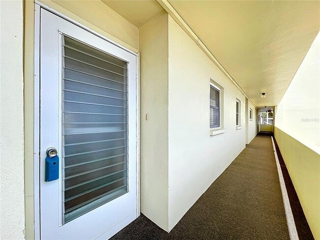 Foto del edificio - 4650 Cove Cir