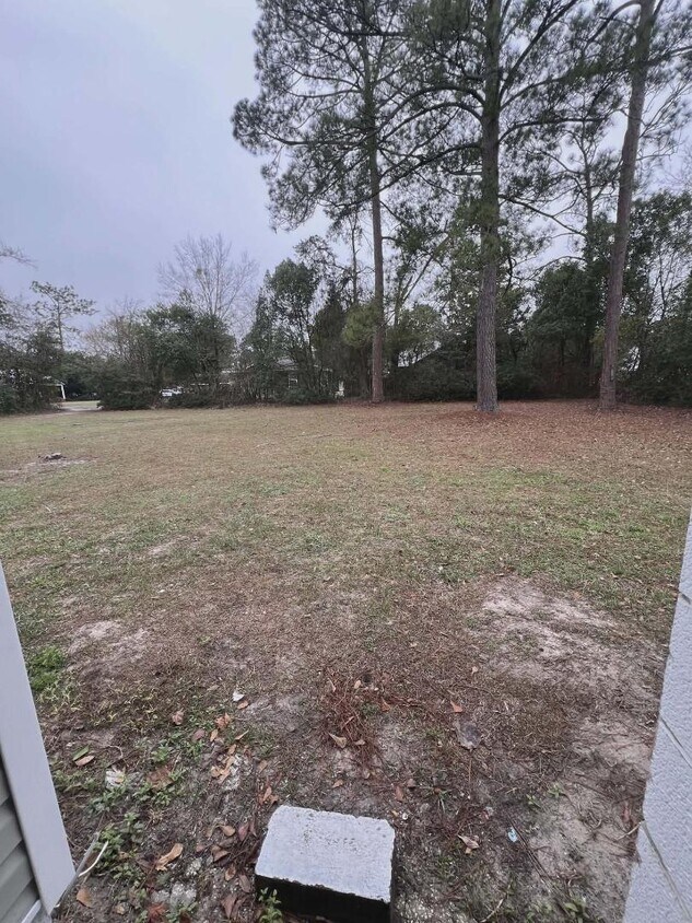 Foto del edificio - 712 E Walnut St