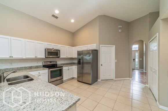 Building Photo - NOW AVAILABLE! 327 Red Kite Dr, Groveland,...