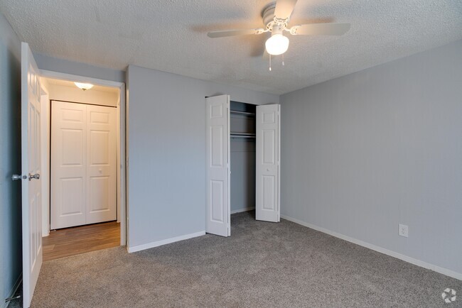 1BD,1BA-576SF - Sugartree