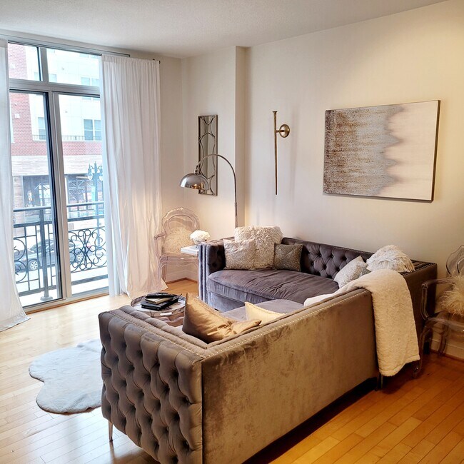 Foto del edificio - 155 POTOMAC Psge