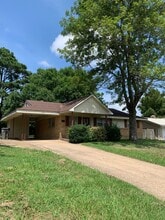 Building Photo - 722 Craighead Rd