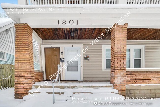 Building Photo - 1801 Paris Ave SE