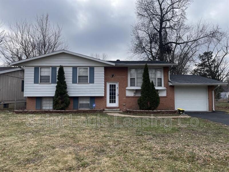 Primary Photo - 1436 Cove Ln