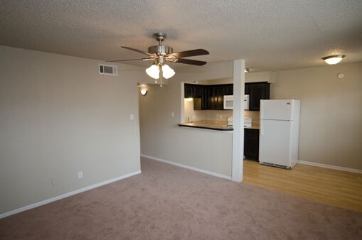 Foto del interior - Woodlands Wake Village