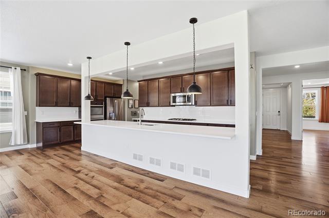 Foto del edificio - 901 Sandstone Cir