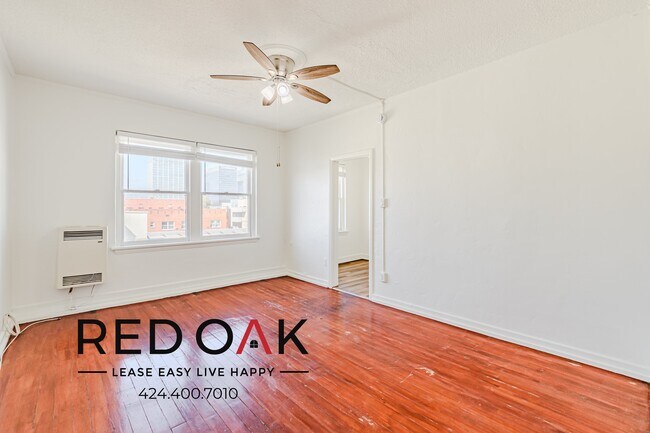 Foto del edificio - 840 S Hobart Blvd