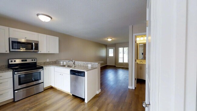 Foto del edificio - 3035 Parkwild Dr