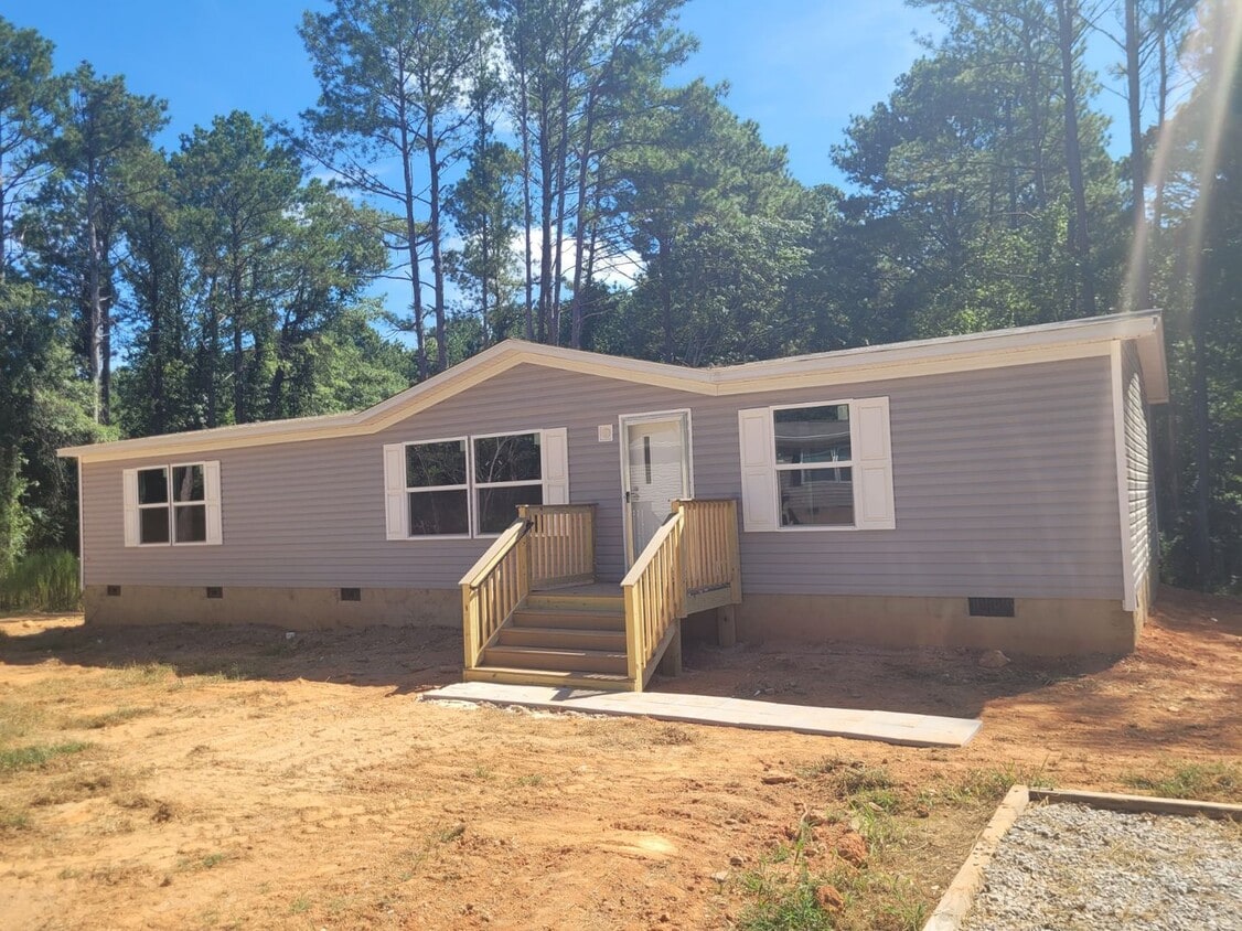 Madison County - Hull, Ga. –Three Bedroom ... - Madison County - Hull, Ga. –Three Bedroom ...