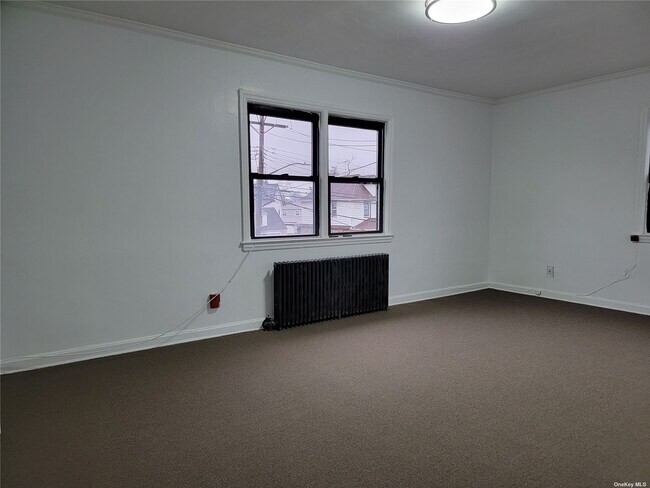 Foto del edificio - 116-1 Newburg St