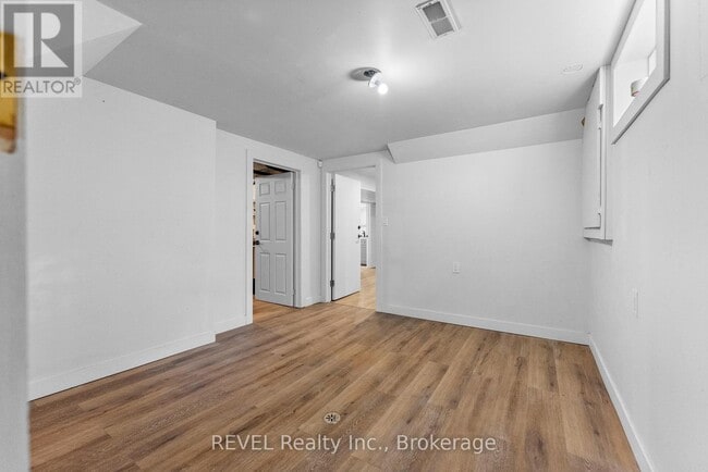 Building Photo - 8407 Mears Crescent