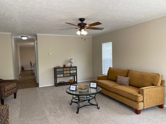 Foto del edificio - 1122 Stoneridge Ct