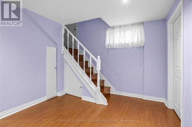Building Photo - 42 Dixfield Dr