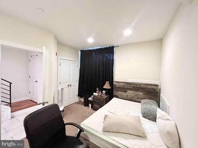 Foto del edificio - 849 N 19th St