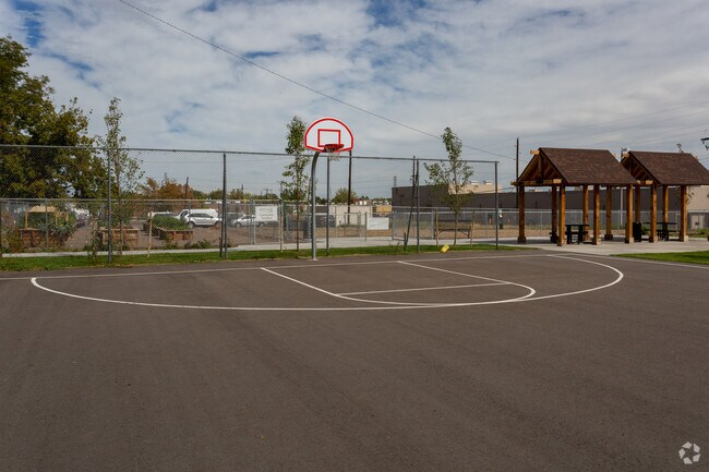 Canchas de deporte - Monaco Lakes Apt