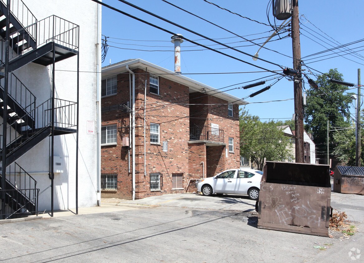 Building Photo - 49 E 14th Ave