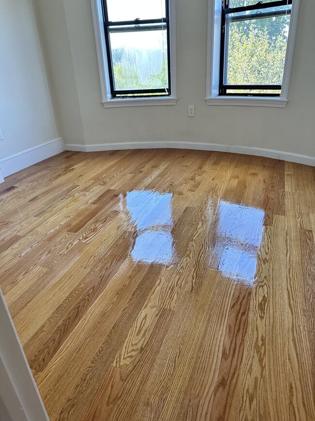 Photo - 3 Warwick St Apartment