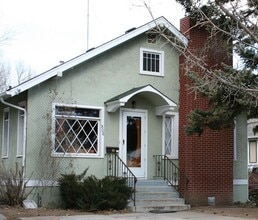 Building Photo - 808 W Myrtle St